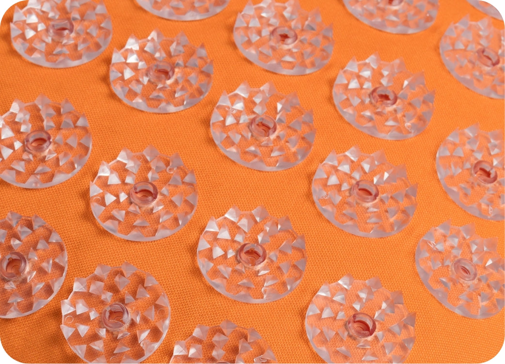 MET PRECISIE ONTWORPEN NAALDEN